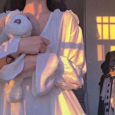 孖胎斗女巫